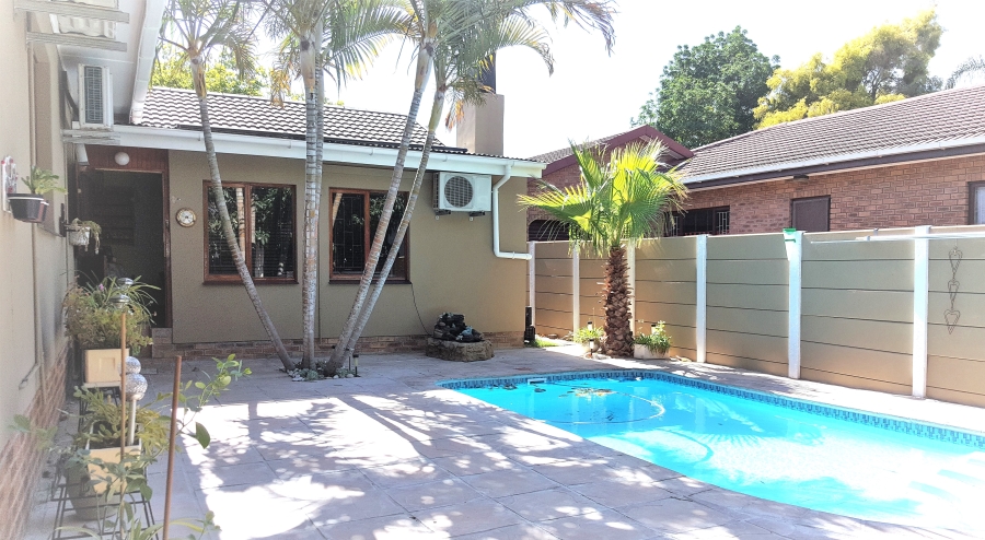 4 Bedroom Property for Sale in Paarl North Western Cape